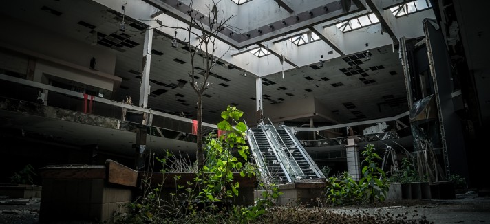 ... e aqui um centro comercial