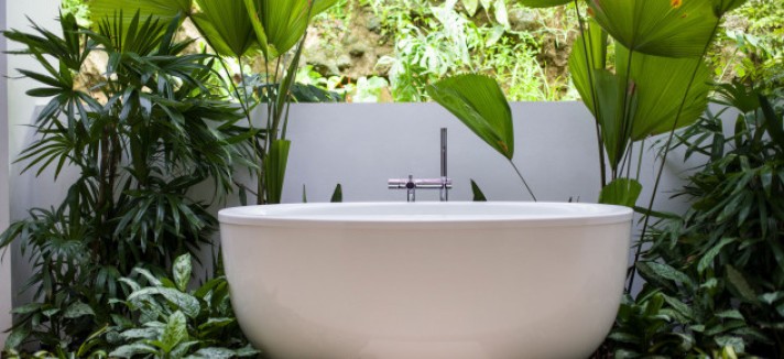 Uma banheira ao ar livre? Sim, claro...