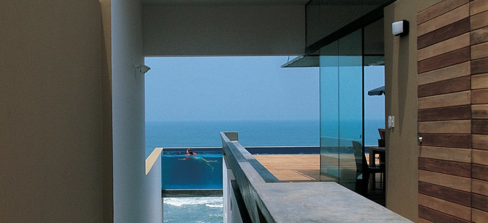 Pormenor da Equis House