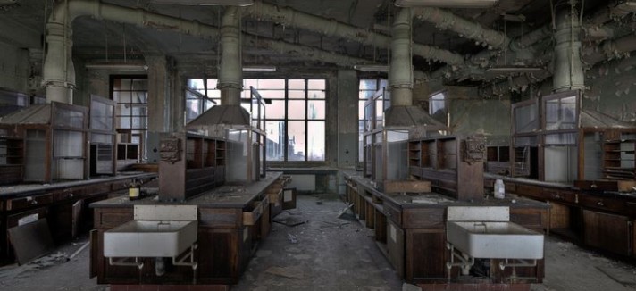 Parece um laboratório de química