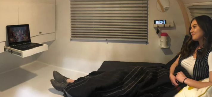 Para ver TV, ler e dormir