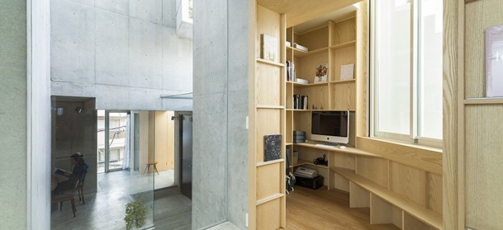 Foi desenhado pelo arquiteto Akihisa Hirata