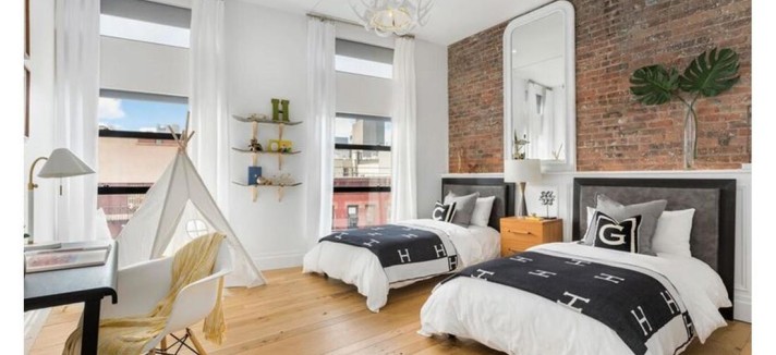 Quarto preparado para duas crianças