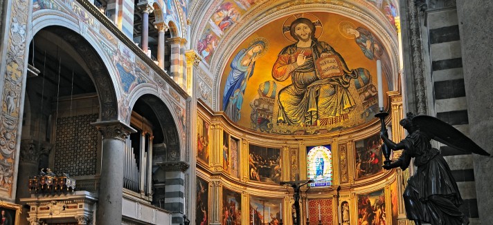 O interior do monumento... 