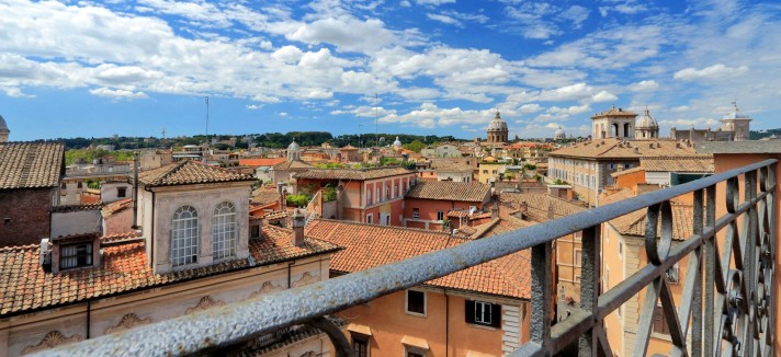 Tem cerca de 18.000 m2 e vistas de perder o fôlego