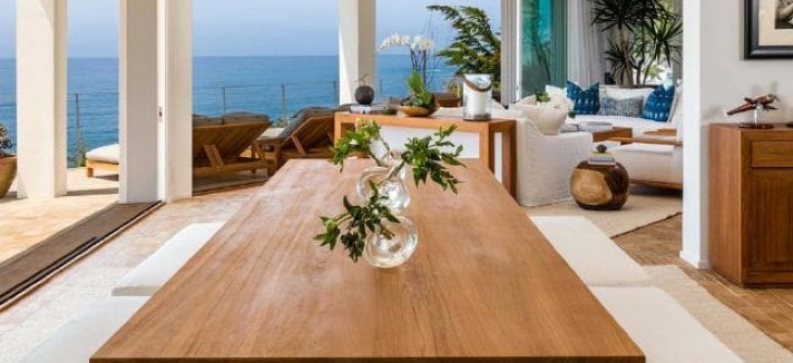 A casa foi vendida por um valor inferior ao da compra