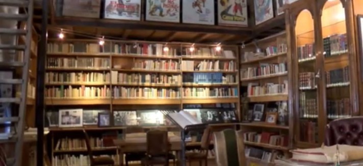Detalhe da biblioteca
