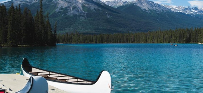 Vai um passeio de canoa?