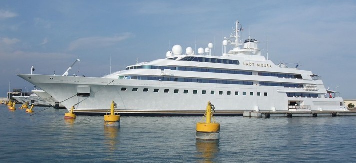 mega-yate-lady-moura