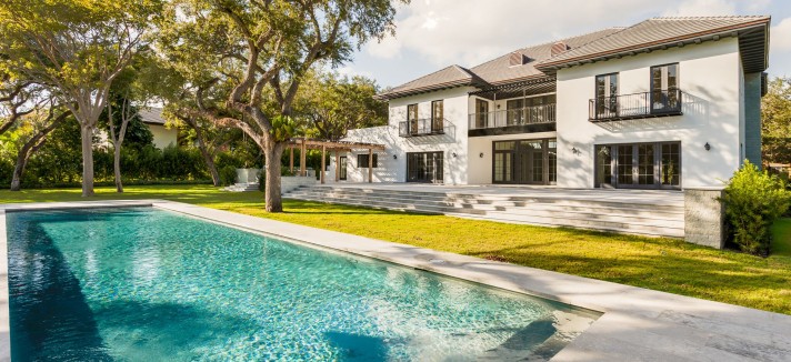 Piscina de água salgada