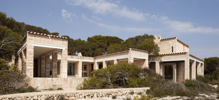 A Can Lis funde-se com o meio envolvente 