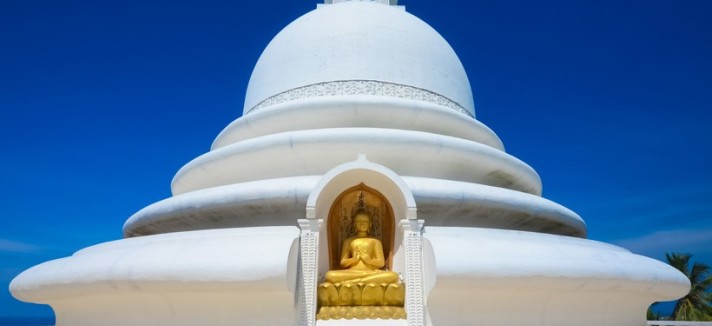 peace-pagoda-gettyimages-510393562