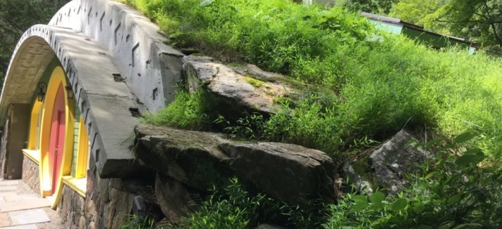 pawling-hobbit-house9-1020x610