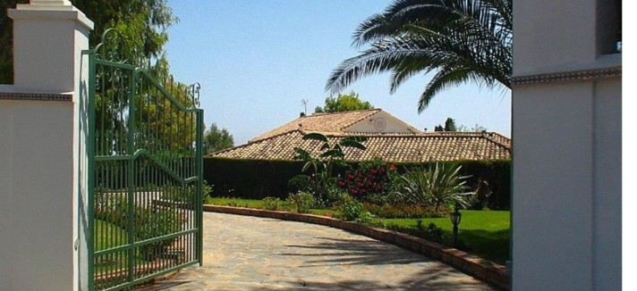 A entrada na propriedade