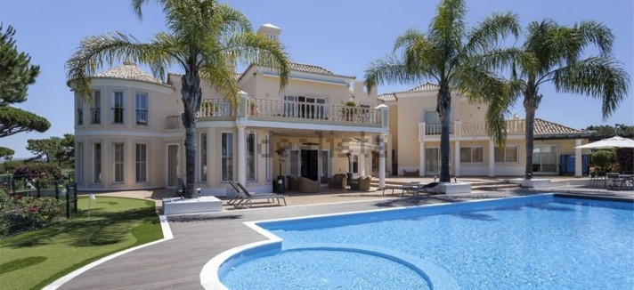 8. Moradia com requinte no Vale do Lobo, Algarve