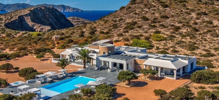 Só há uma propriedade na ilha