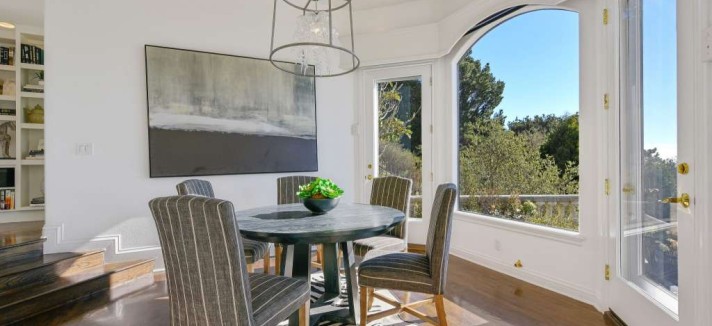 Para um almoço com luz natural