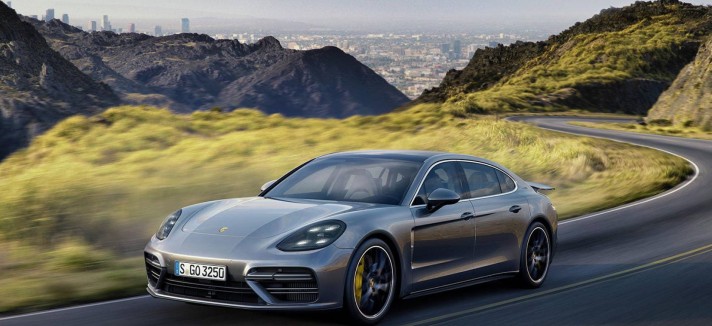 Porsche Panamera 