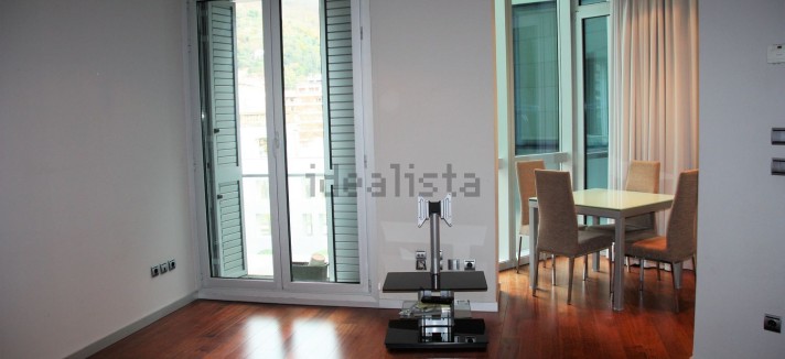 Sala de uma casa à venda em Bilbao, Espanha: custa 700.000 euros
