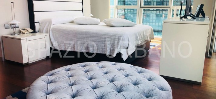Quarto de um apartamento à venda em Bilbao, Espanha: custa 850.000 euros