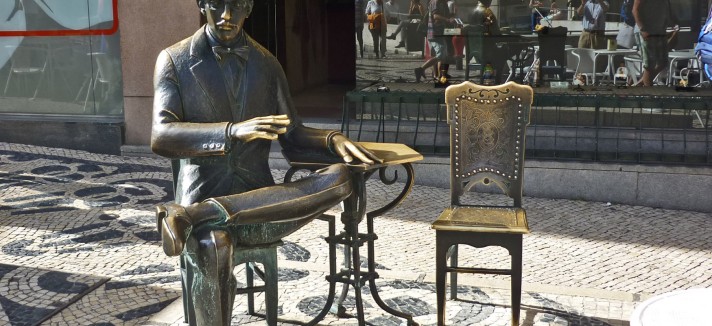 Os grandes autores, como Fernando Pessoa