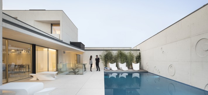 A piscina de horizonte infinito