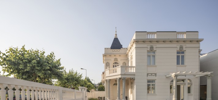 As fachadas foram reabilitadas