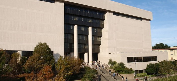 Alkek Library