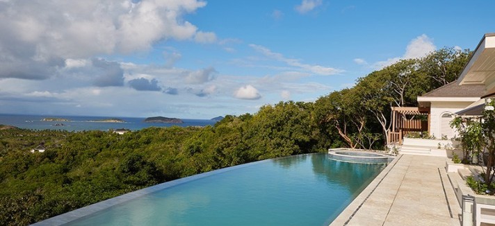 Com vistas de Bequia e São Vicente
