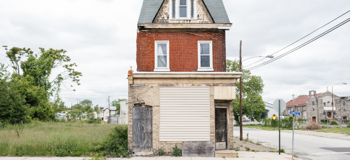 Mais uma casa abandonada