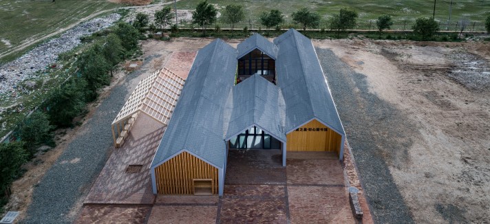 Três módulos estreitos, mas grandes