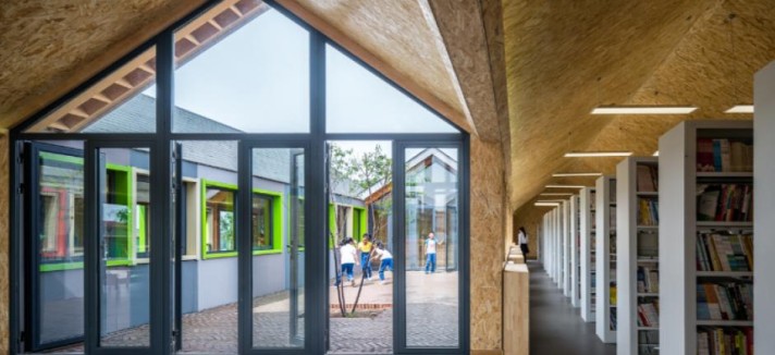 Os livros foram doados por organizações