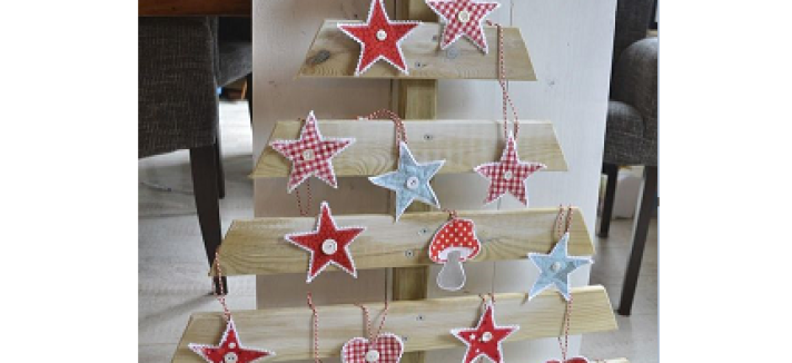 Decorada com estrelas e corações