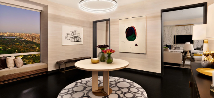 A suíte inclui cozinha, zona de refeição...