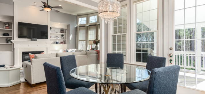 Toda a família limpa