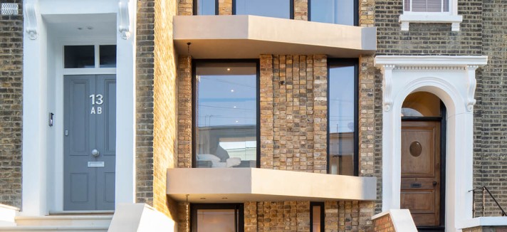 Mede apenas 3,5 metros de largura