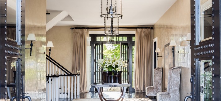 A casa principal tem mais de 2.200 m2