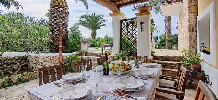 casa-campo-ibiza-zona-estar-exterior