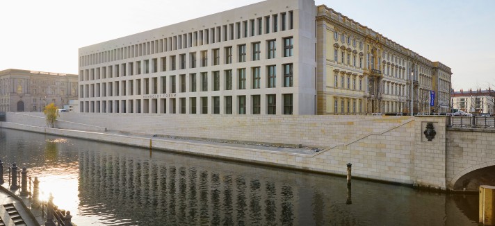 Passaram 12 anos desde a adjudicação do projeto