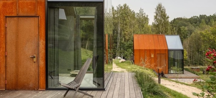 corten-steel-and-glass-cabins03