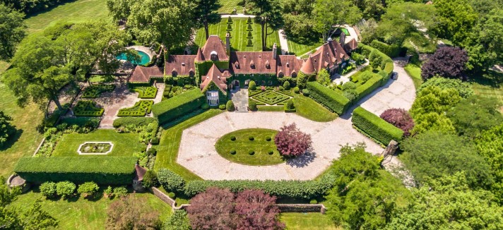 round-hill-tommy-hilfiger-1