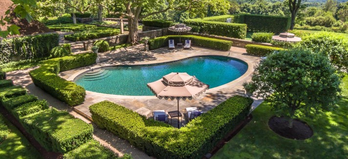 round-hill-tommy-hilfiger-26