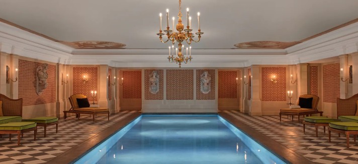 Hotel de luxo no Palácio de Versalhes