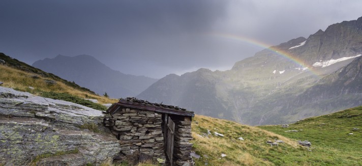 Casas de banho públicas nos Alpes suíços
