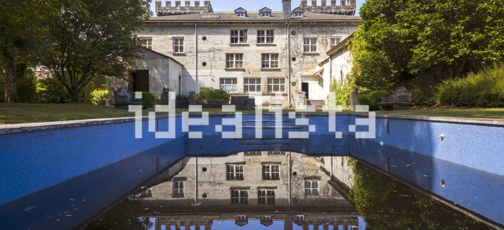 Palacete à venda no idealista por 830.000 euros 
