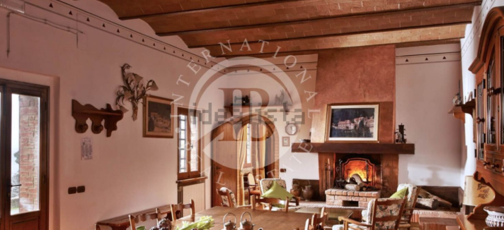 Aldeias à venda em Itália