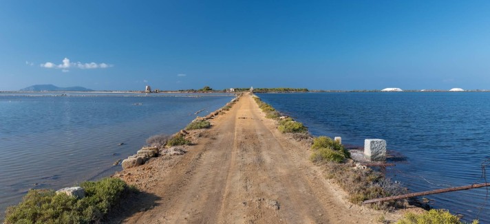 Ilhas à venda em Itália