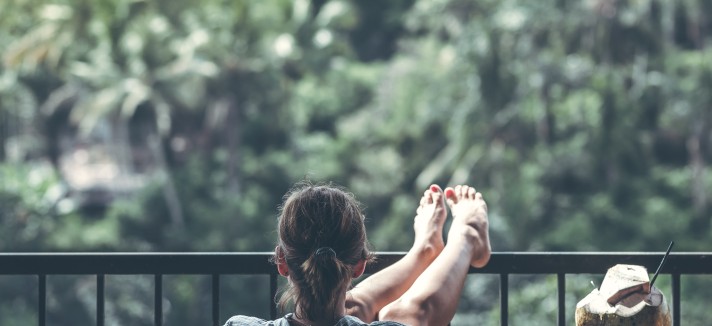 pexels-artem-beliaikin-1230665