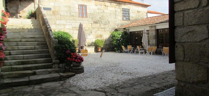 Hotel com jardim