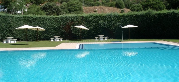 Aldeia com piscina